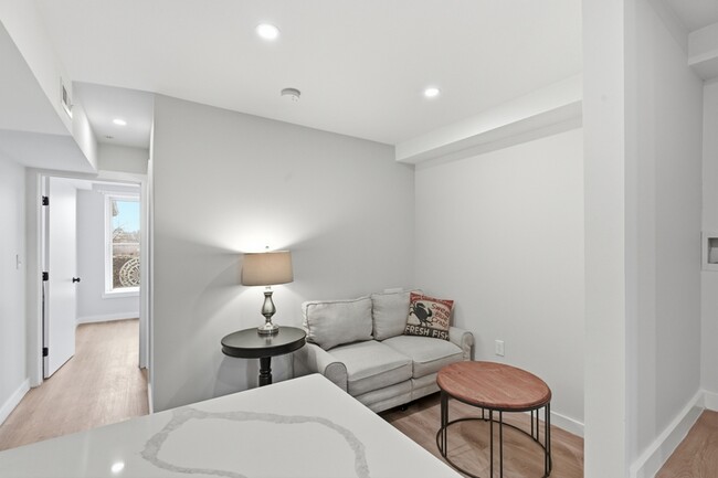 Photo - 48 S Carrollton Ave