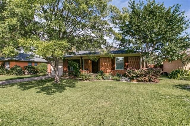 Photo - 630 Downing Dr