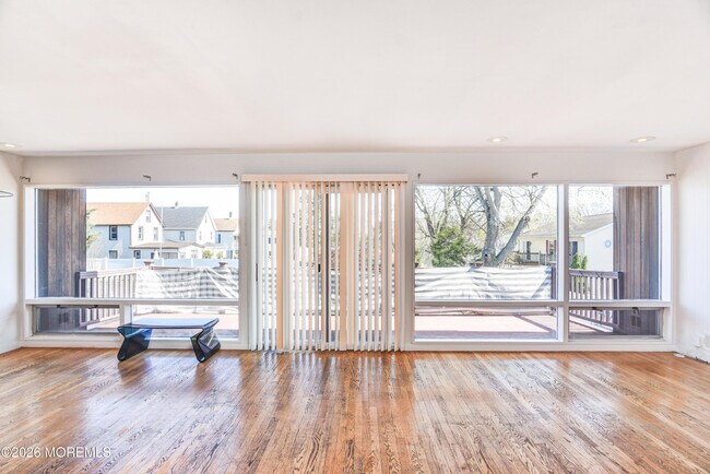 Photo - 167-169-169 N Main St