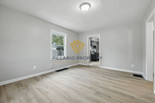 Photo - Beautifully Renovated 2-Bedroom Home Near Indy Motor Speedway, Available NOW!