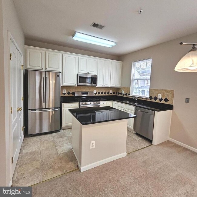 Photo - 5098 English Terrace Unidad 104