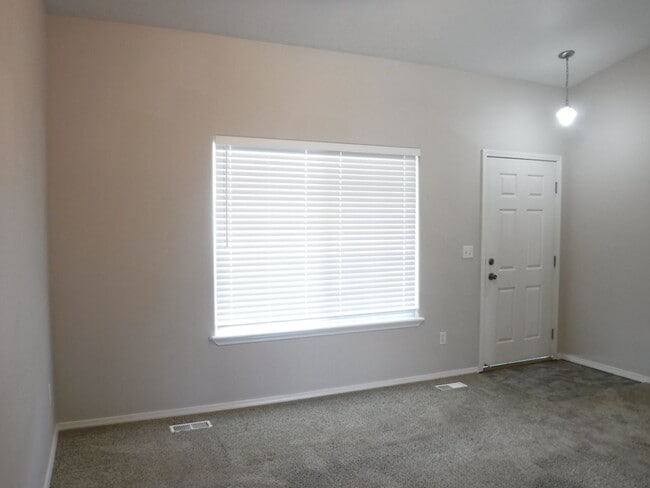 Photo - Charming Meridian home with 3 bed 2.5 bath and an office. Located in the Trailway Park Subdivisio...