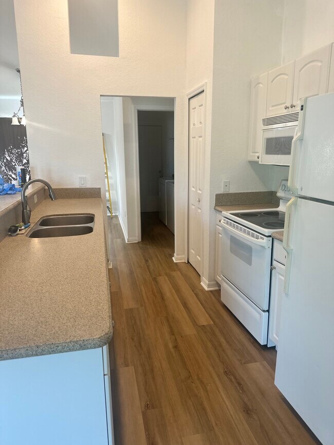 Photo - 12516 Willmington Blvd