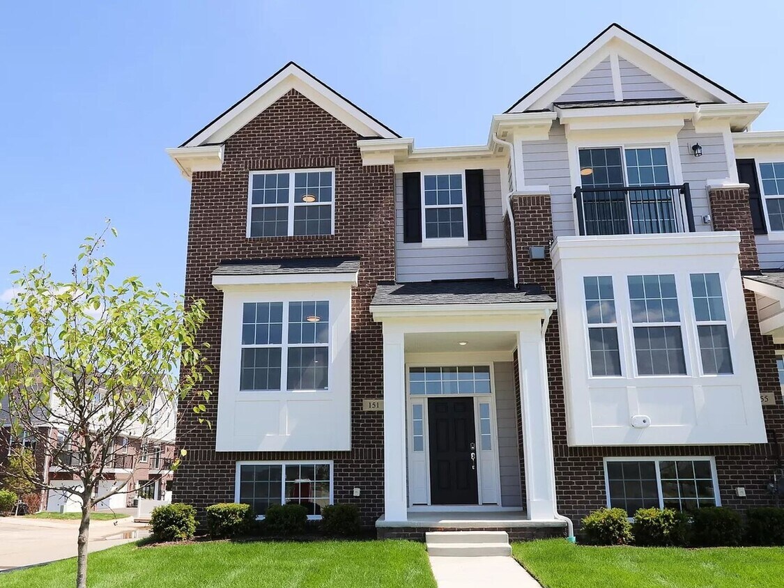 Beautiful 3 Bedroom TownHome in Cherry Hil... - Beautiful 3 Bedroom TownHome in Cherry Hil...