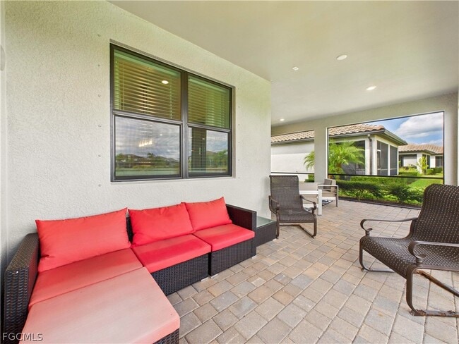 Photo - 19563 Utopia Ln
