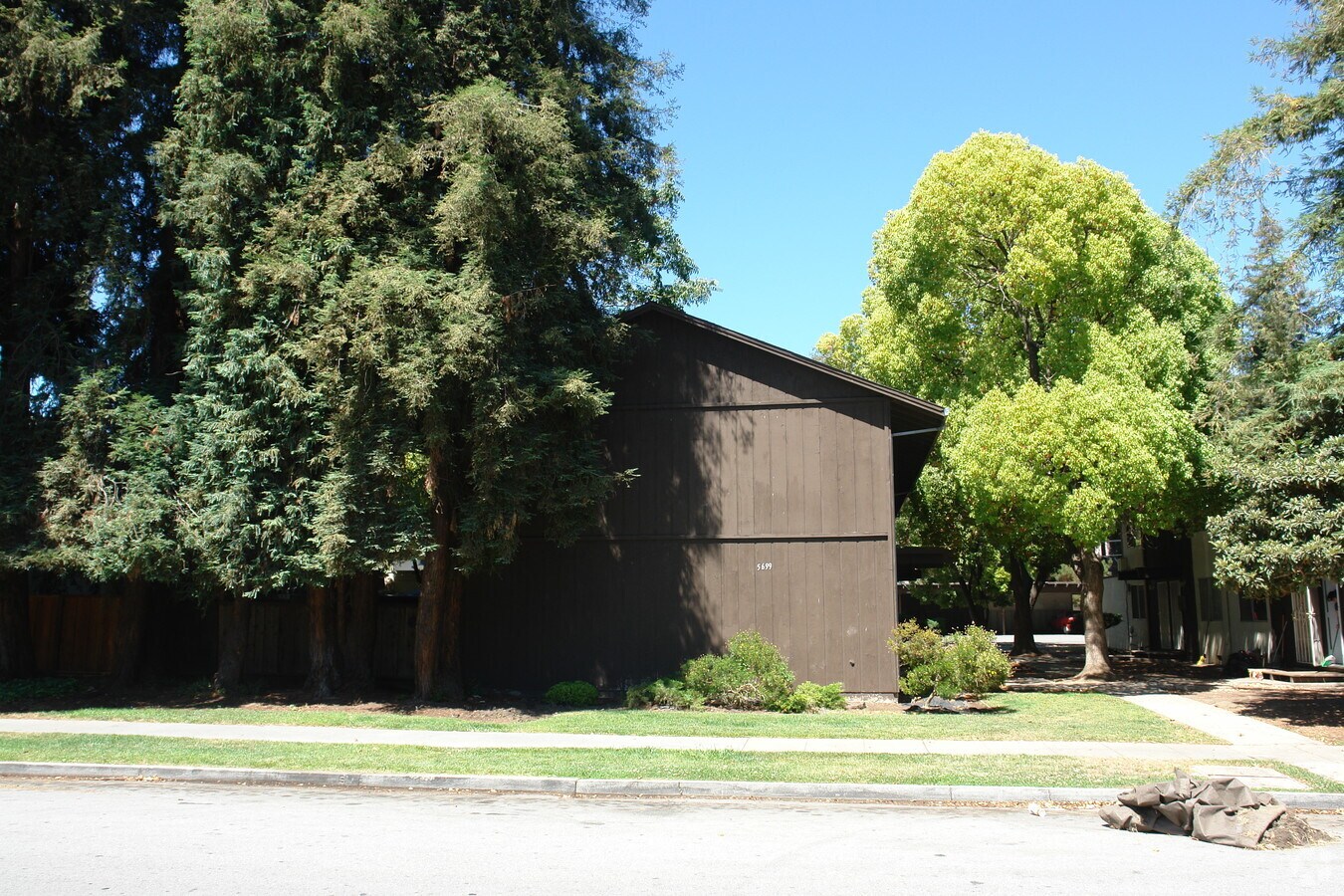 Photo - 5699 Tucson Dr