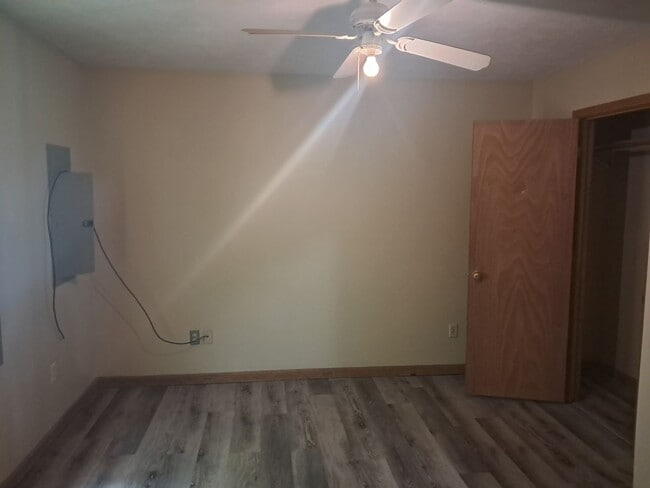Photo - 3 Bedroom/ 2 Bathroom Duplex