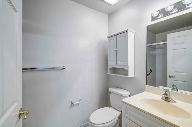 The Horizons at Franklin Lakes Apartment Homes