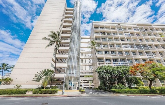 Ala Wai Plaza Front - 500 University Ave Unit 1611
