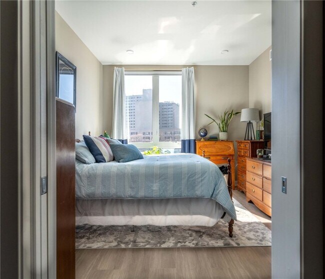 Photo - 625 S Goodman St