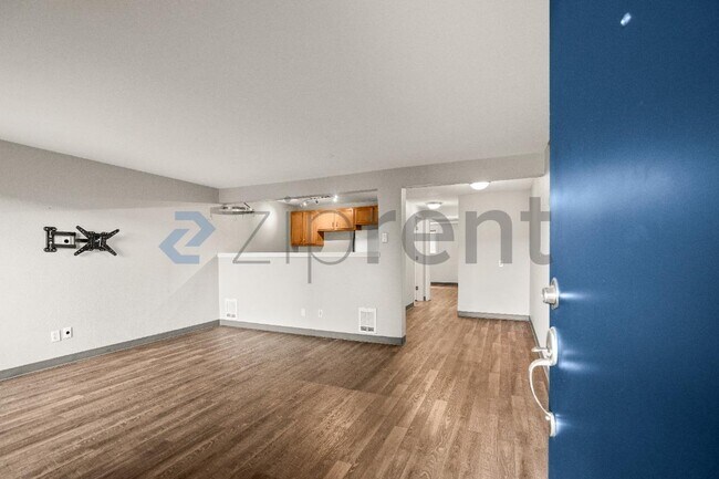 Photo - Unit 105