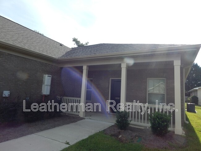 Photo - 408 Senate St