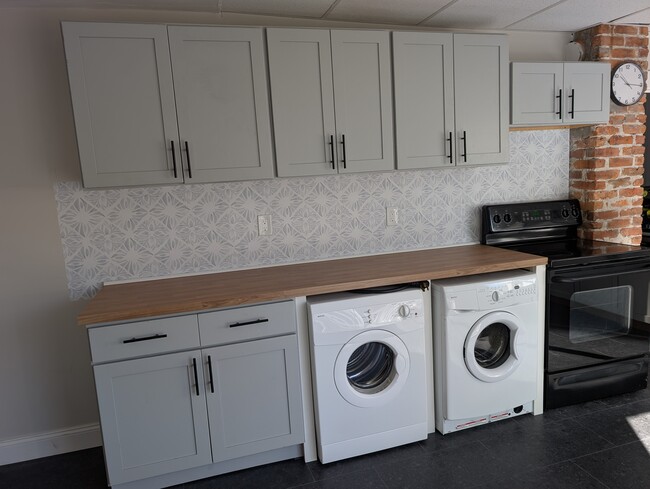 Photo - 25 Noyes Ave Unit 2