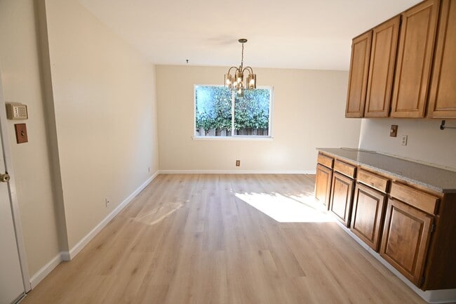 Photo - 1336 Buchanan Dr