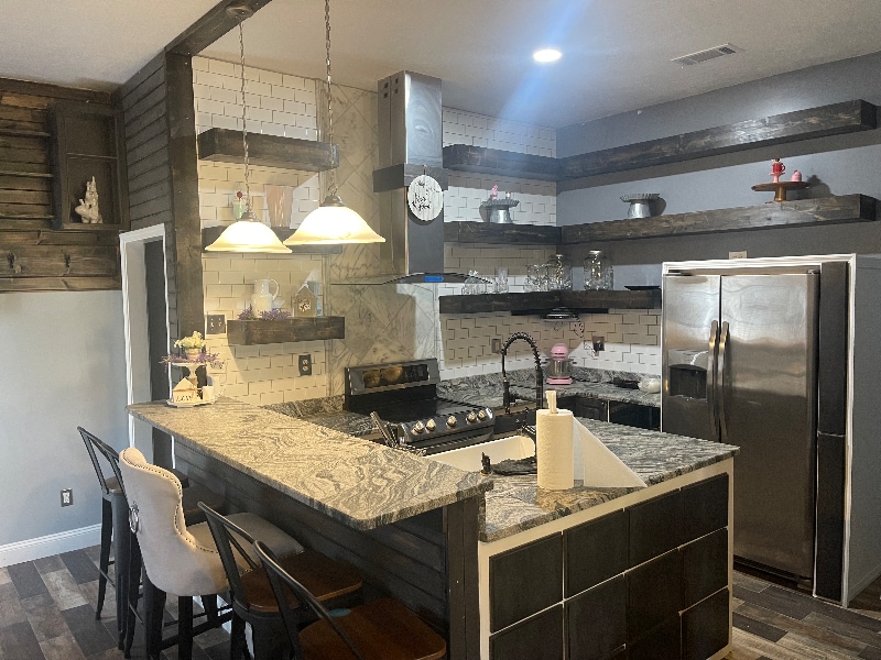 Photo - 1504 Pemberton Ln