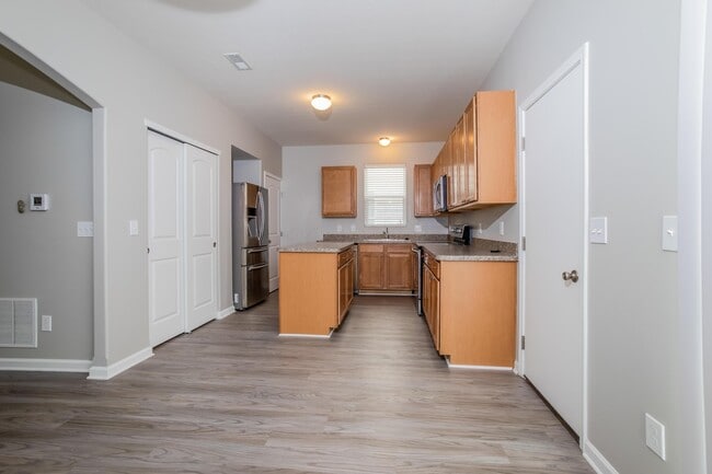 Photo - 2508 Snowtip Ln