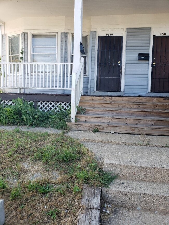 Building Photo - 2729N27thM Unit 2729