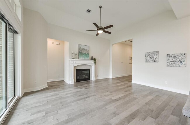 Photo - 18715 Penn Farm Dr