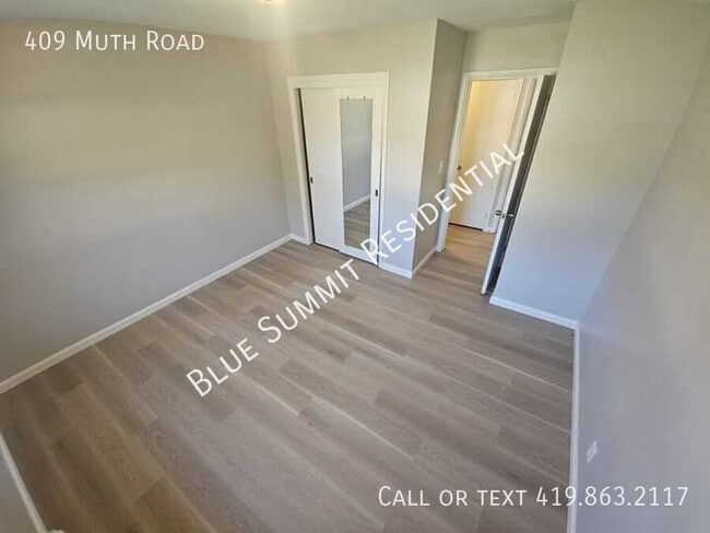 Photo - 409 Muth Rd