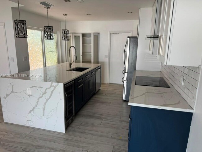 Photo - 222 NW 41st Ave
