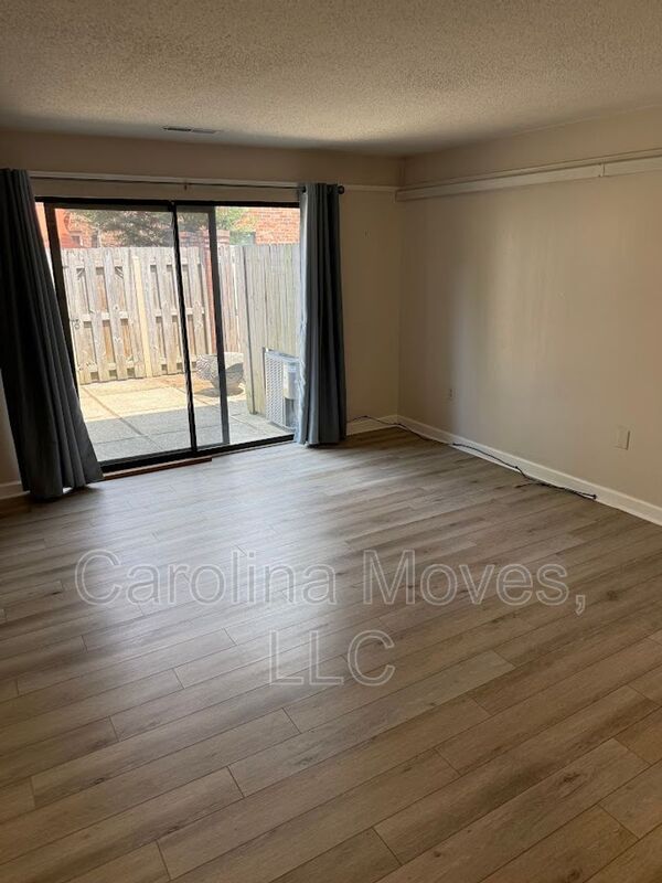 2530 E North St Unit 15-E