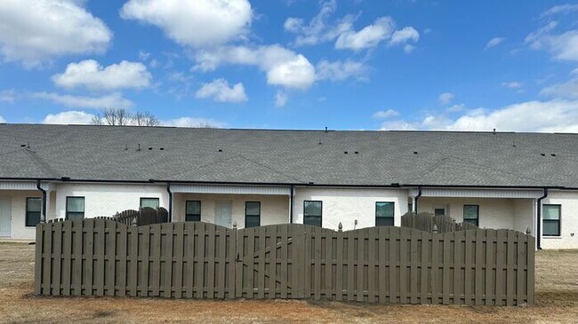 Photo - Fenced yard by Arsenal Gate 7
