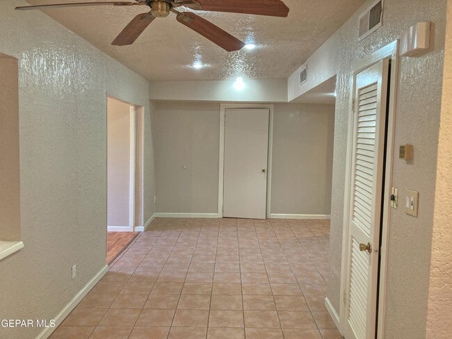 Photo - 1308 Montana Ave Unit #B