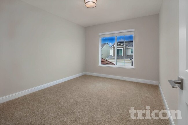 4100 Donata Pl