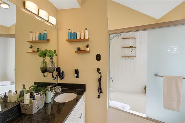 Photo - 4308 Laguna Dr