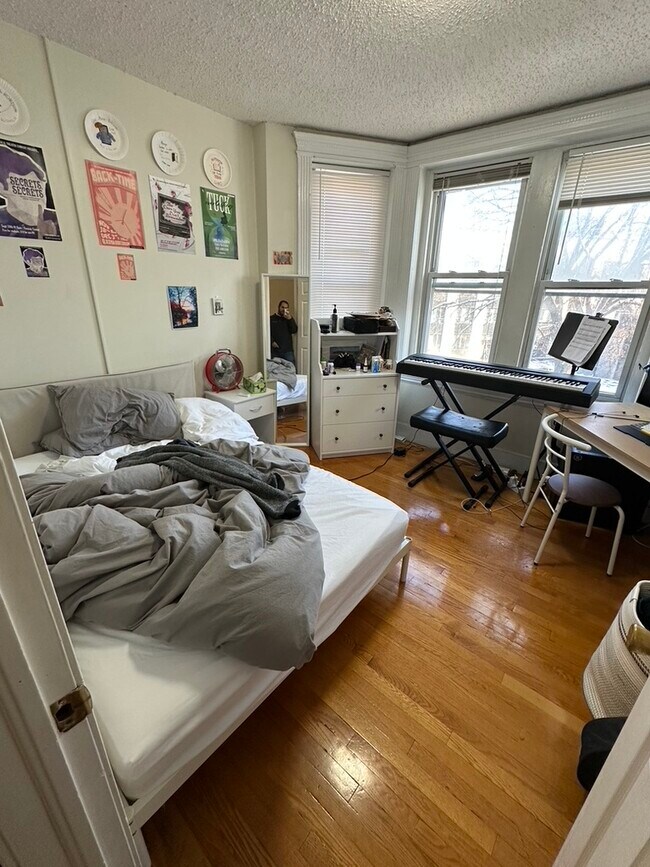 Photo - 197 Fuller St