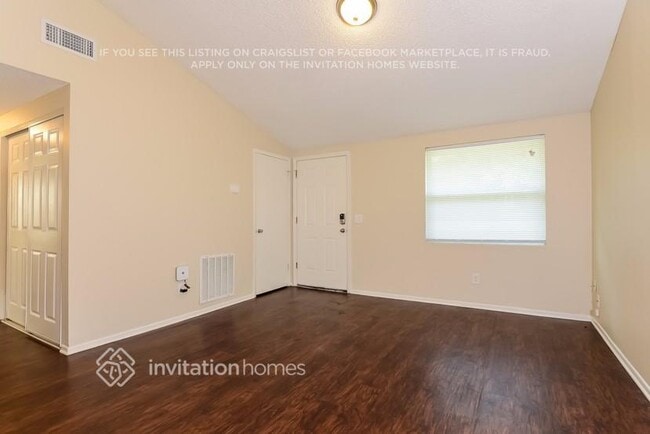 Photo - 8509 Hepp St