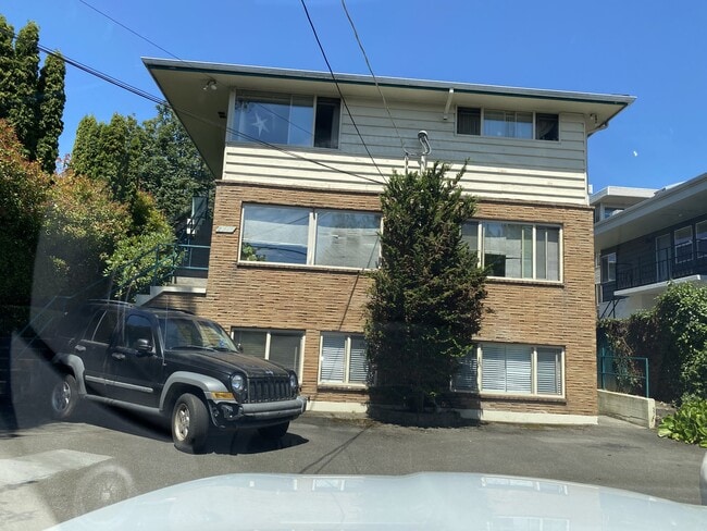1440 NW 60th St Unit 2