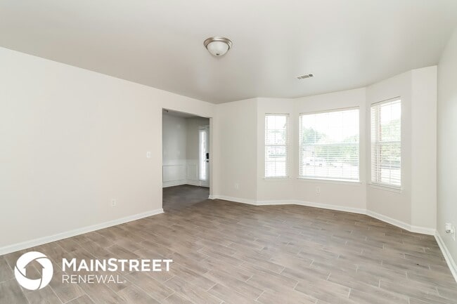 Photo - 2774 Elkmont Ridge SW