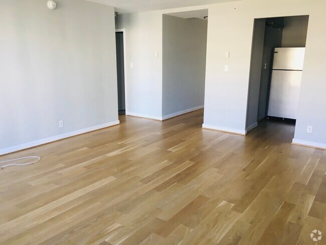 Building Photo - 1101 3rd St SW Unit 501 Rental