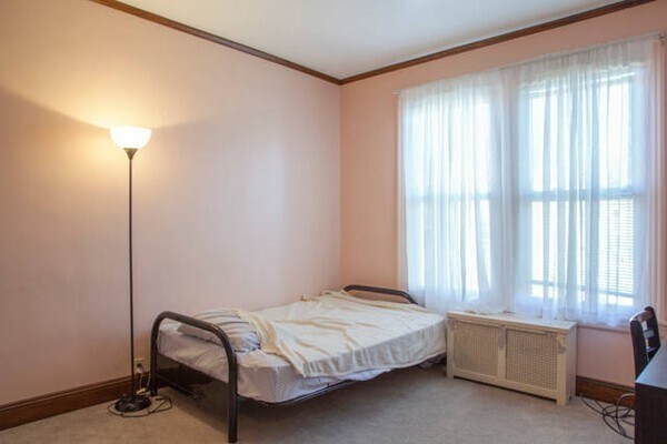 7 Wallingford Rd Unit 2