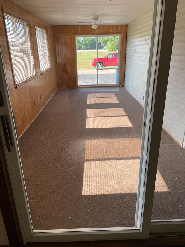 Photo - 3 Bedroom, 2.5 Bath House in Thomson, IL