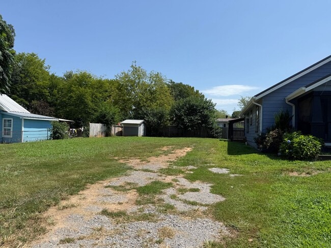 Photo - 1221 Wilson Ave SE