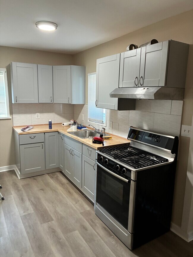Remodeled kitchen - 322 N Tennessee Ave Unit A