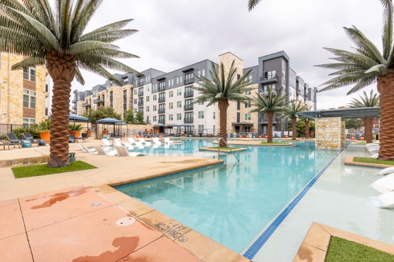 Photo - 3801 Vitruvian Way