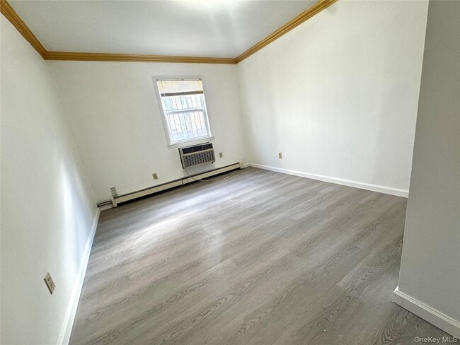 Photo - 122-14 22nd Ave