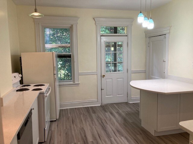 Photo - 1719 Commonwealth Ave