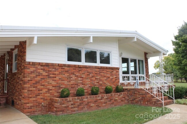 Photo - 4241 Burton Ln