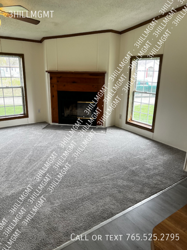 Building Photo - 1226 S Bloomington St Rental