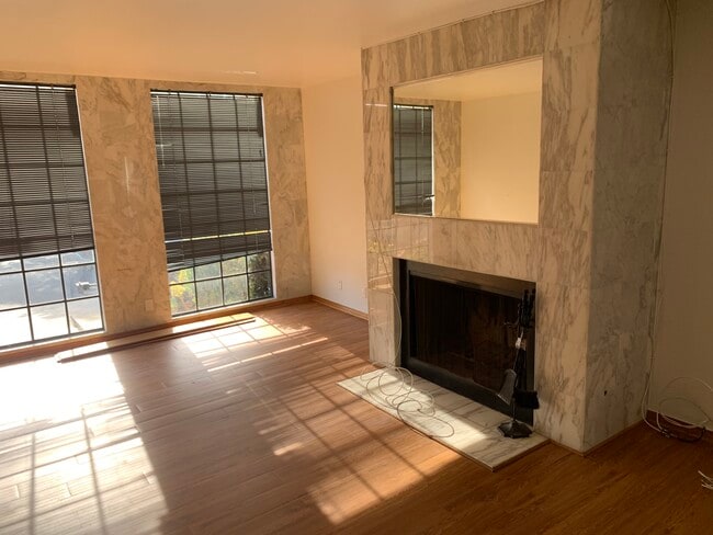Photo - 1317 26th St Condo Unit 1