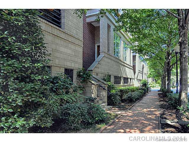 Photo - 400 N Church St