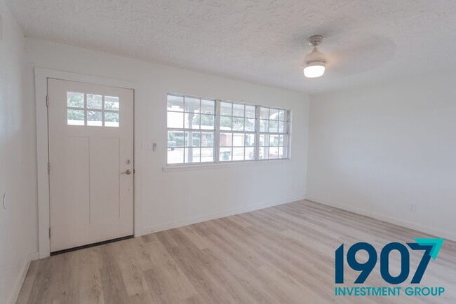 Photo - Charming Brick Home with Modern Updates and Large Backyard in Norman!