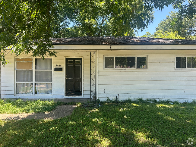 Building Photo - 3026 Amherst St Rental