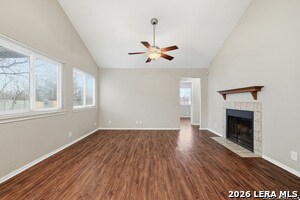 Photo - 7403 Alverstone Way