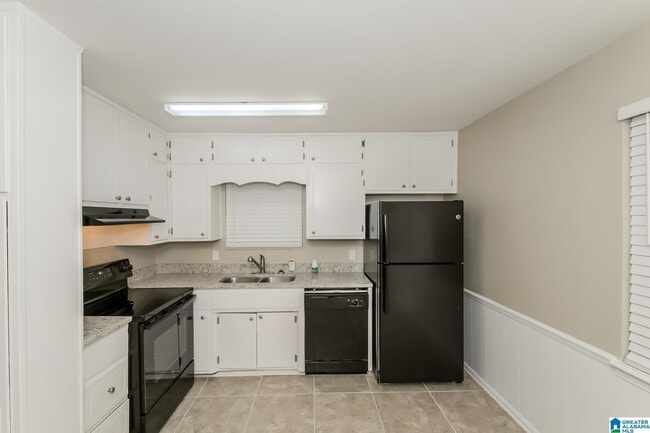 Photo - 1316 Falcon Dr