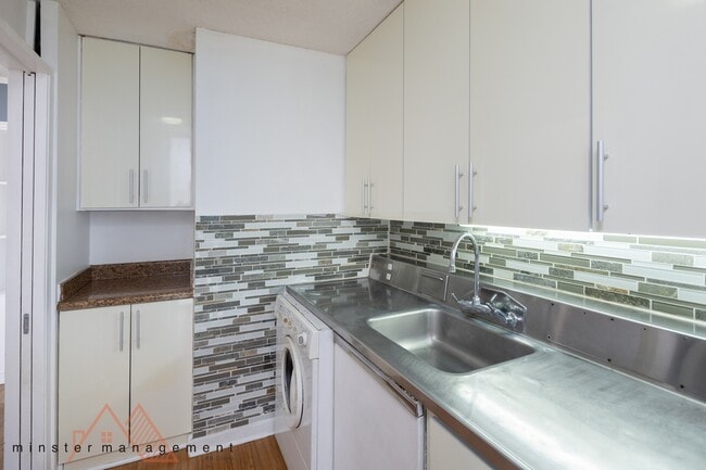 Photo - 419A Atkinson Dr
